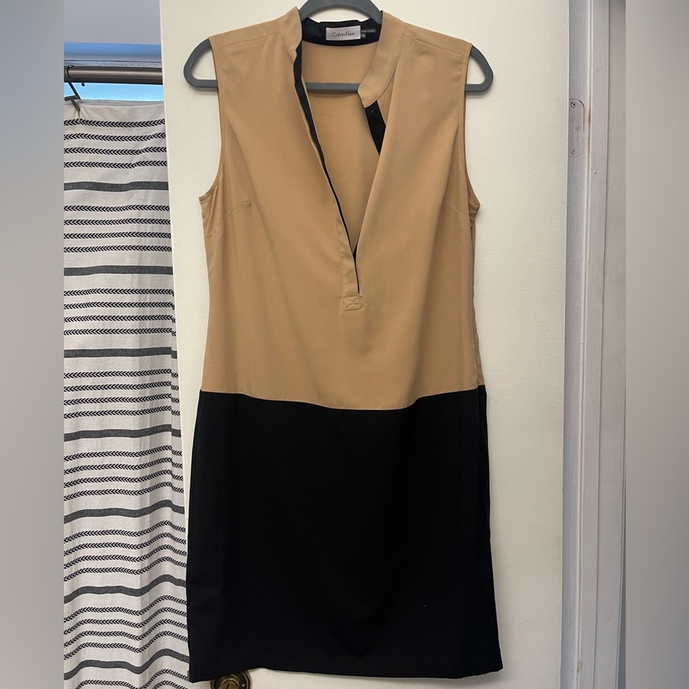 Calvin Klein sz 10 Sleeveless Color block dress